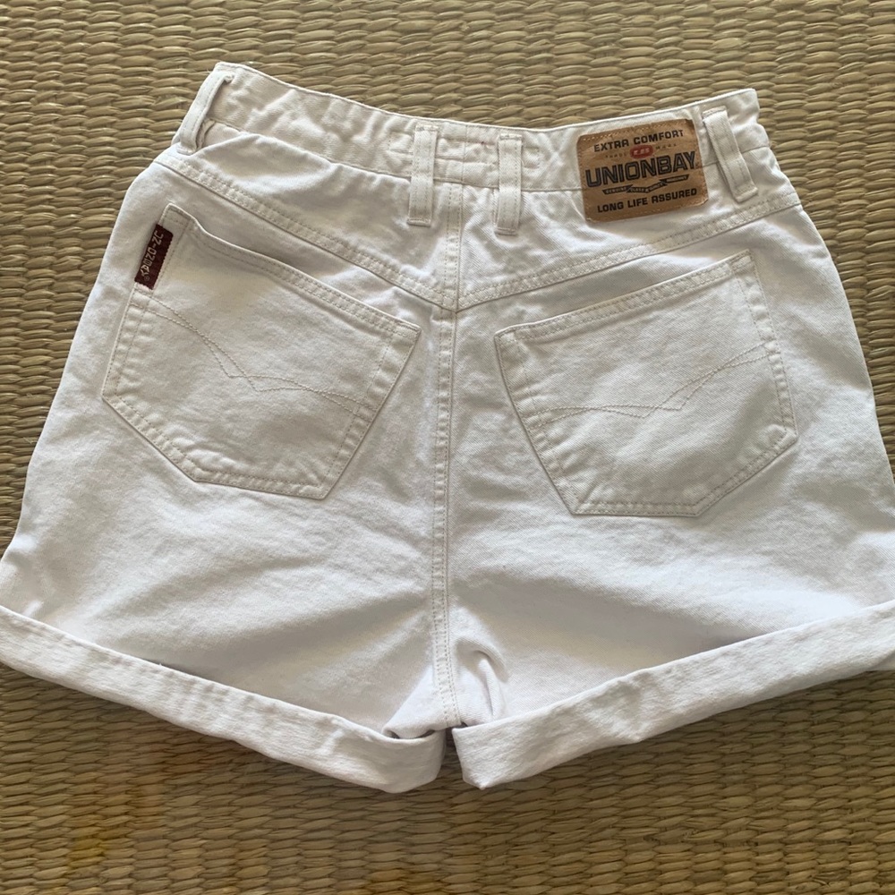 Women’s VTG UnionBay high-waisted jean shorts 6/8 - Picture 5 of 5